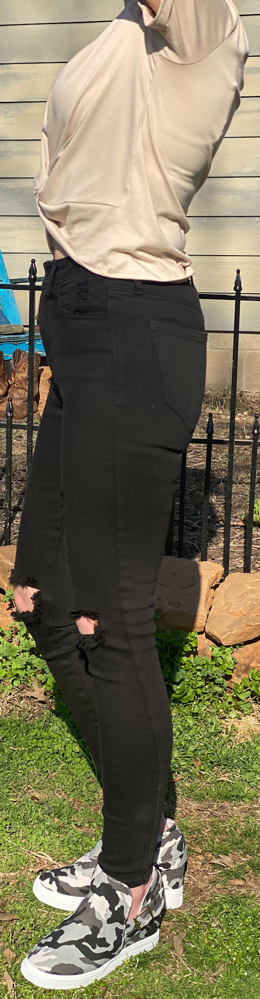 Black Vintage Inspired Shredded Jeans