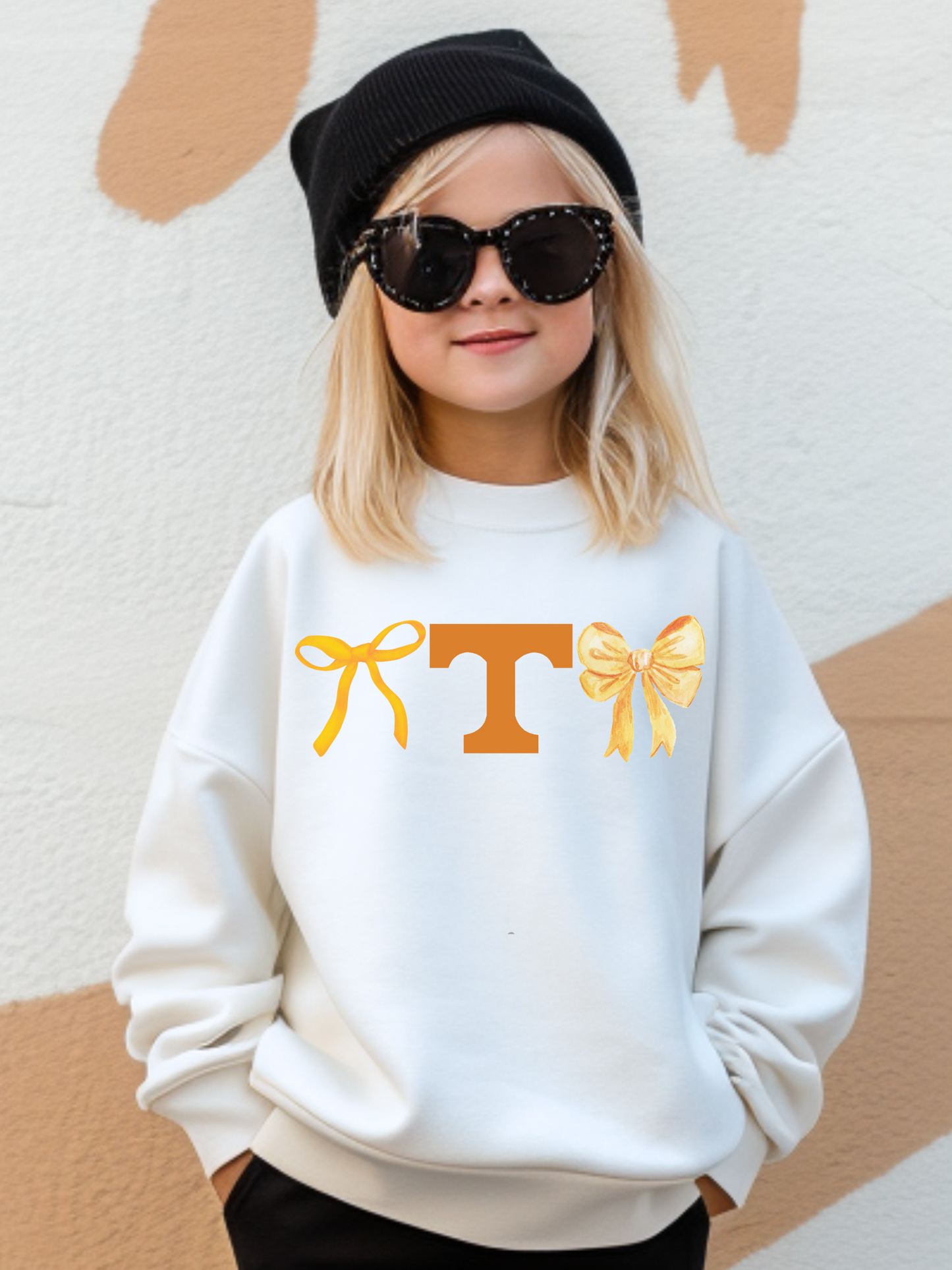 Tennessee Vols Bows Youth Graphic Sweatshirt