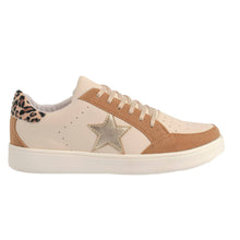 Load image into Gallery viewer, Time For Fun Star Cheetah Sneakers
