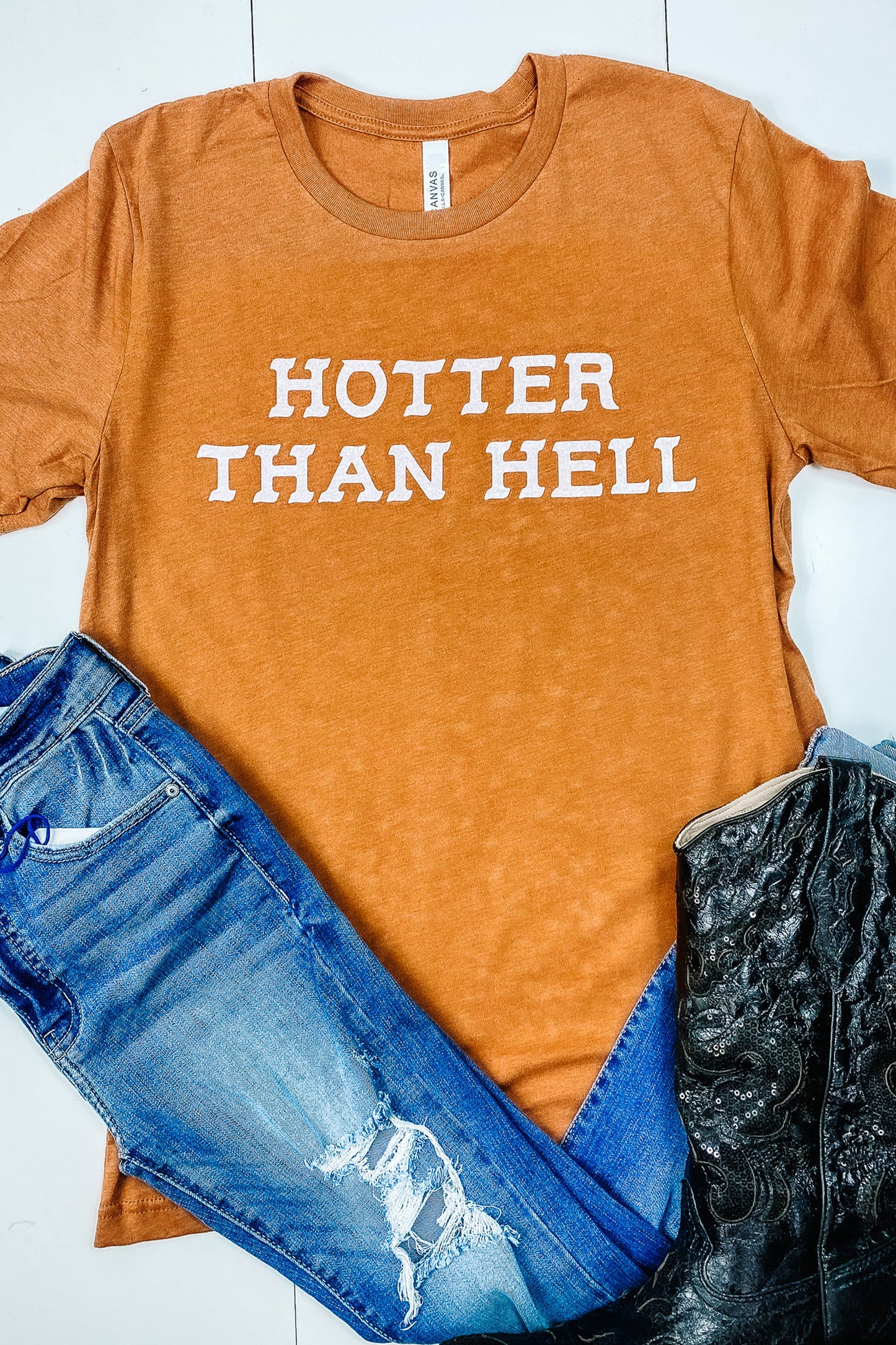HOTTER THAN HELL GRAPHIC TEE