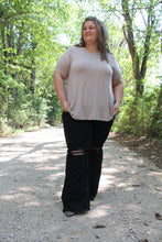Load image into Gallery viewer, Ash Mocha Basic Tee
